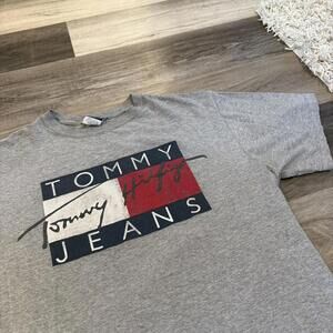 vintage Tommy Hilfiger Tommy jeans t shirt 00s M/L